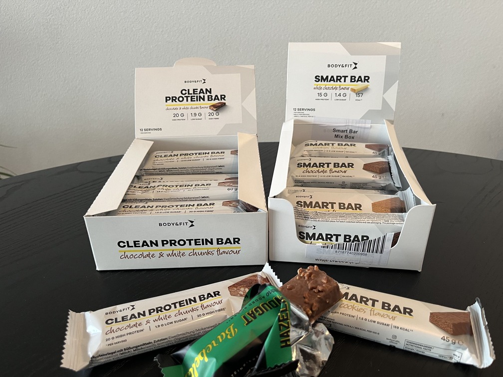 Clean Protein bars van Body & Fit, Smart bars van Body & Fit en Barebells eiwitrepen in eiwitrepen test van InfoFitness.nl