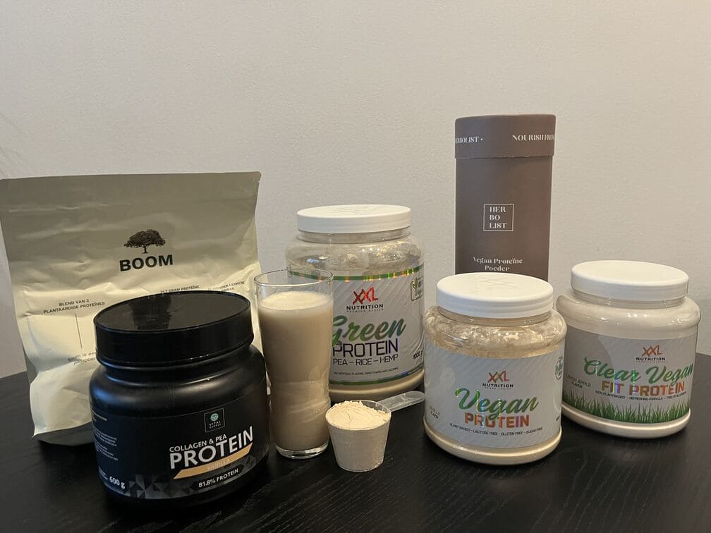 beste Vegan Proteïne poeder test door InfoFitness.nl met: Green Protein, Vegan Protein en Clear Vegan Fit Protein van XXL Nutrition. Vegan proteïne van Herbolist, Vital Supply en Boom